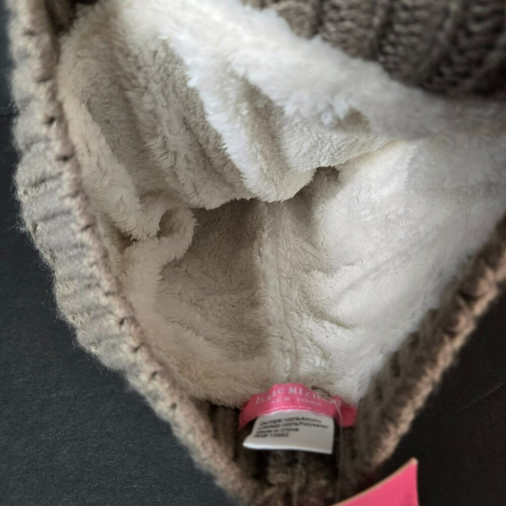 Isaac Mizrahi Beige Super Soft Ribbed Knit Pom Pom Beanie Fleece Lined Warm - Picture 6 of 10